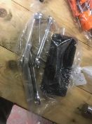 5 snap on spanners and 2 Deep sockets