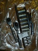 Snap on Eighteen Piece 1/4