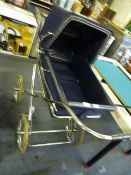 Kingfisher Silver Cross Style Pram