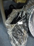 *Velvet Covered Coat Hangers 15pk