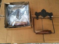 Box of 50 Antique Style Cast Iron St Pancras Toile