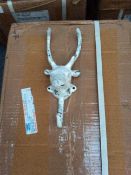 Box Containing 15 Cast Iron Deer Hooks