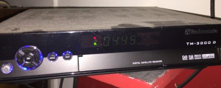 1 x Technomate TM3000D Digital Satellite Receiver - CL188 - Ref GF30 - Location: London W1J
