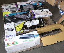 1 x Assorted Paper Trimmer/Laminator/Stapler Pallet - CL185 - Ref: DRT0637 - Location: Stoke ST3 Pl