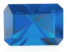 10 x ICE London Emerald Shaped Crystal Paperweight - Colour: Blue - 100mm In Diameter - New & Boxed