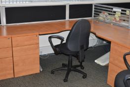 1 x Ergonomical Corner Office Desk With a Beech Finish, Cantilever Grey Coated Base, Cable Tidy