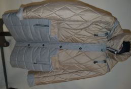 1 x Steilmann Kirsten Womens Grey/Magnolia Quilted Hooded Coat - CL210 - Ref SC2089 - Location: