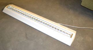 1 x Fluorescent Light Unit - Ref: DRT0FLUOR - CL185 - Location: Stoke-on-Trent ST3 155 x 30 x 5.5 cm