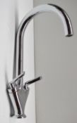 1 x Chrome Pltaed Kitchen Tap – Used Commercial Sample In Good Condition – Plumbing Supplies – Ref :