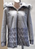 1 x Steilmann Kirsten Size 12 Womens Grey Quilted Coat With Removable Hood- CL210 - Ref SC1033 - Loc