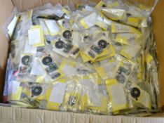 1 x Box of Approx. 400 TE00561 Microphone / Speaker Circuits - CL185 - Ref: DRT0732 - Location: Stok