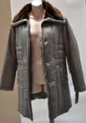 1 x Steilmann Kirsten Quilted Womens Winter Coat / Jacket - Size 12 - CL210 - Ref SC2070 - Location:
