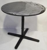 1 x VITRA 
