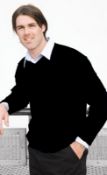 18 x V-Neck Pullover Black - Small 36 - CL185 - Ref: DV/6900/BLK/S/P25 - New Stock - Location: Stoke