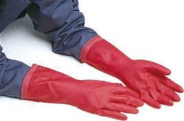 60 x Pairs of Marigold Tripletec Plus Red Gloves - Size 6.5 - CL185 - Ref: MAR/G44R/S/P44 - New Stoc