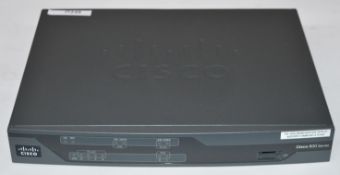 1 x Cisco 887VA Integrated Services Router - Model C887VA-SEC-K9 V02 - CL400 - Ref IT248 - Location: