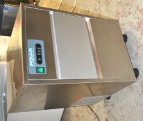 1 x Polar T316 Ice Cube Maker (20Kg/24hr) - Ref: HA101 - CL261 - Location: Altrincham WA14 - RRP £