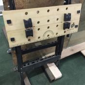 1 x GS Folding Workmate Work Bench - CL255 - Ref SG133 - Location: Leicester LE4