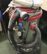 1 x Sand Blasting Machine - Mobile Operating With Castors - 220v 1150w - Machine Type 635 -