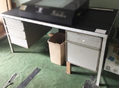 1 x Heavy Duty Workbench With Drawers - Includes Contents of Drawers - Items Include Tools,