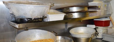 1 x Commercial Kitchen Wall Mounted Shelf - Stainless Steel - W200 x D30 cms - CL180 - Ref IC234-