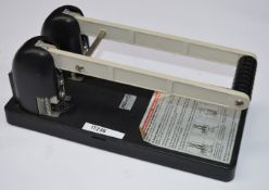 1 x KW-Trio Power Punch 956 Hole Puncher - CL011 - Ref IT238 - Location: Altrincham WA14