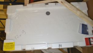 1 x 1700 X 900 X 40mm Low Profile Shower Tray - Ref: DY136/TR61 - CL190 - Unused Stock - Location: B