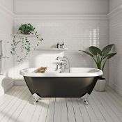 1 x Shakespeare Black Roll Top Bath - Ref: DY167/SHAHY921 - CL190 - Unused Stock - Location: Bolton