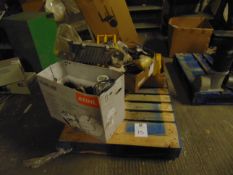 Mixed Pallet Including Beacons and Beacon Parts