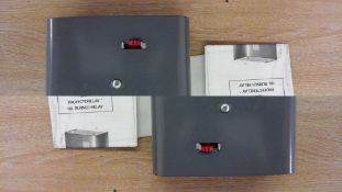 Honeywell R8674 Control Box