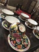 Set Of 6 Traditional Chinese Vintage Porcelain Bowls And Plates