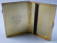 A BOXED ENGINE TURNED GENT'S SILVER CIGARETTE CASE, 6.5 troy ozs, Birmingham 1944, maker E J H,