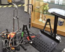 A PARCEL OF VARIOUS GUITAR STANDS