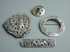 A CIRCULAR EDINBURGH SILVER CELTIC BROOCH, maker 'J A F', 9 grms gross, a circular Celtic type