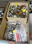 A quantity of mixed mainly metalware thimbles