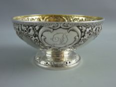 A WILLIAM IV SCOTTISH SILVER PEDESTAL BOWL with gilt interior, the 15.5 cms diameter bowl with