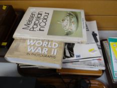 A parcel of mixed reference books relating to military warfare and antique collecting