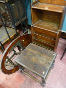 A VINTAGE OAK BOOK & MAGAZINE RACK, 98 x 38 cms and a reproduction oak side table in the antique