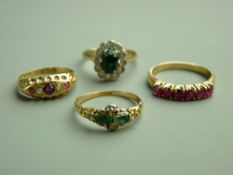A GROUP OF FOUR GEM SET DRESS RINGS including a nine carat gold emerald and sapphire cluster, 2.4