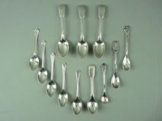 A MIXED QUANTITY OF HALLMARKED SILVER TEASPOONS & two others, 4.5 troy ozs weighable