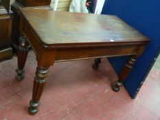 A VICTORIAN MAHOGANY FOLDOVER & SWIVEL TOP DINING TABLE on turned and fluted supports, 75 x 121 x