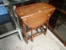 Vintage barley-twist drop leaf gate leg table
