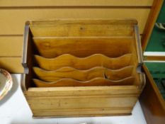 Vintage lidded stationery-box