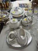 Parcel of Royal Doulton 'Old Colony' pattern dinner & teaware