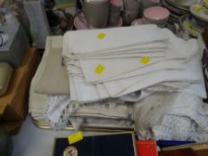 A parcel of vintage table linen