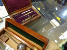 A rosewood cased drawing instrument set & sundry drawing items