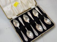 A cased set of six silver teaspoons