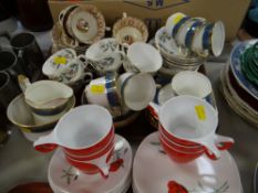 A quantity of mixed teaware including retro Melaware picnic tea set