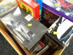 A BOX OF LARGER SCALE DIECAST MODEL VEHICLES