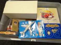 A BOX OF MODERN MIXED DIECAST TOY VEHICLES